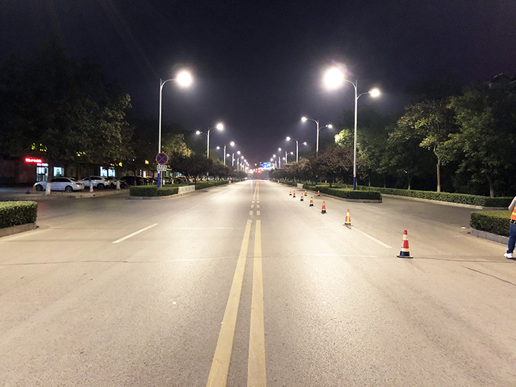 桓臺(tái)縣漁洋街、中心大街路燈節(jié)能改造工程